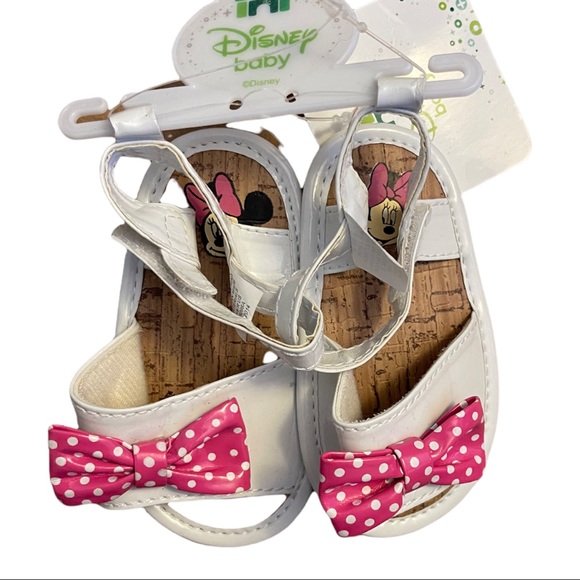 Disney, white baby Minnie Mouse sandals, 9-12 months. - Picture 1 of 4